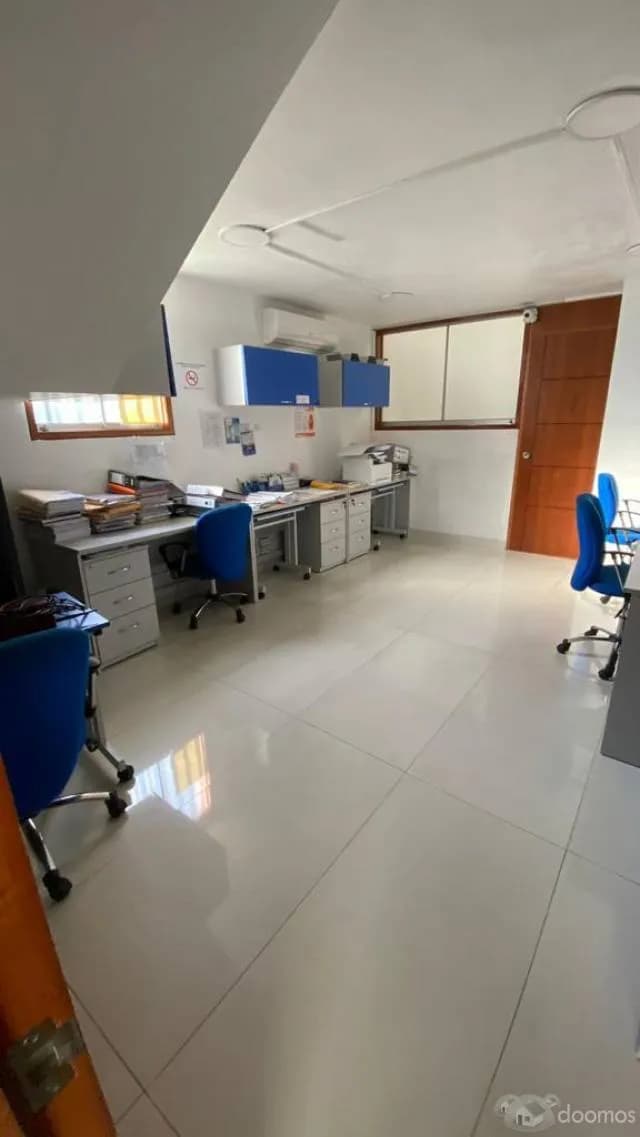 Se alquila oficina amoblada de 2 pisos 200 m2 Ubicación en Jesus María - 2