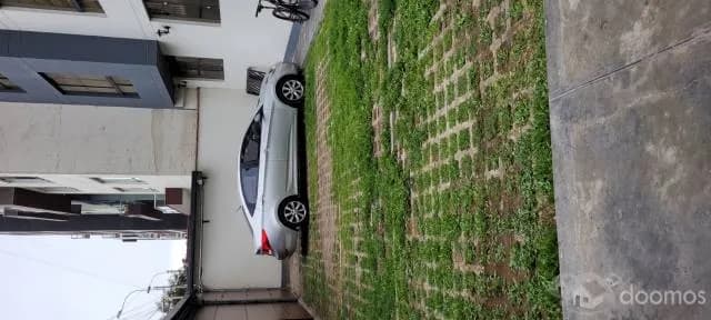 Cochera/estacionamiento Miraflores - 2