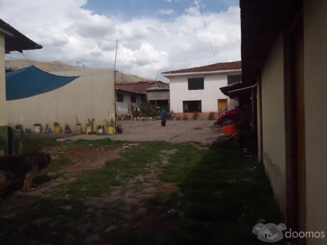 VENDO CASA COMO TERRENO - 2