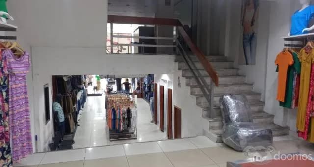Local en alquiler tres pisos  S/ 16,000 soles - 2