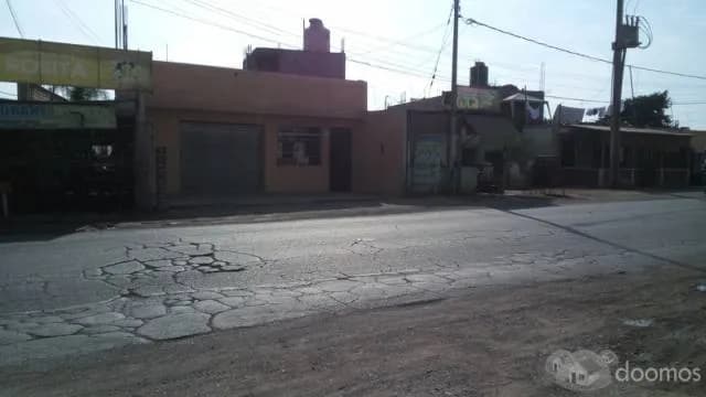 ALQUILO LOCAL COMERCIAL  - ALTURA DEL  REST. EL BATAN Y DEL SUPER GRIFO - 2