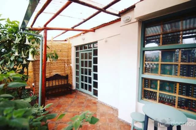 Vendo Casita Totalmente Remodelada en condominio Larapa - 1