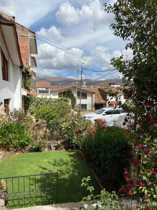 Vendo Casita Totalmente Remodelada en condominio Larapa - 2