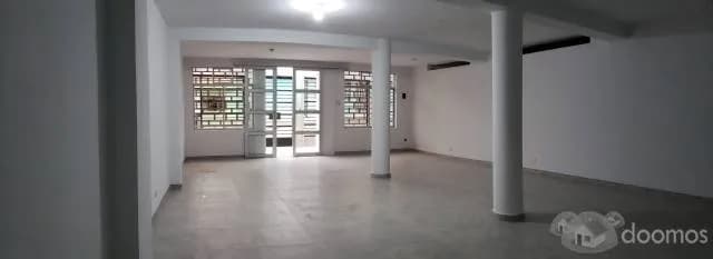 ALQUILER DE LOCAL COMERCIAL EN ESTRENO - 2