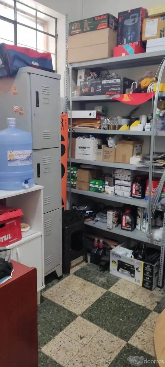 TRASPASO TALLER DE MOTOS - 2