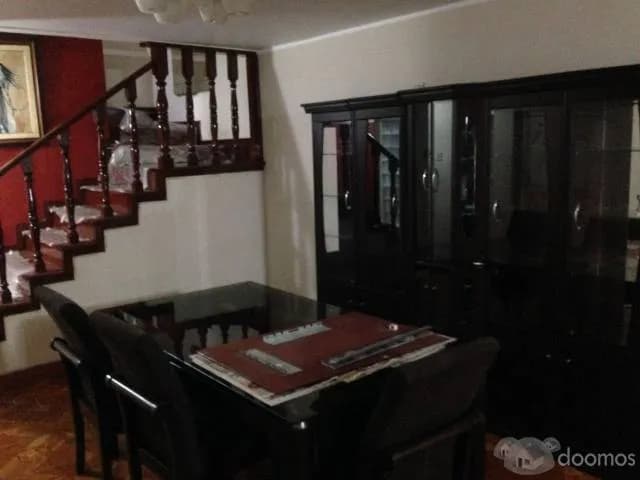 ALQUILER DE CASA DE 2 PISOS - COMAS - 2