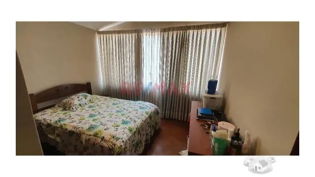 Casa Totalmente Remodelada Cerca A La Estacion Jorge Chavez En Surco - 2