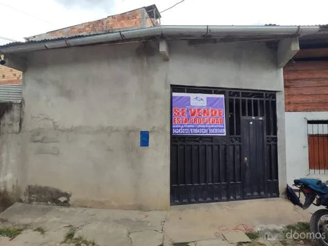 PROPIEDAD EN ZONA CENTRICA PARA VIVIENDA Y/O EMPRESA. - 1