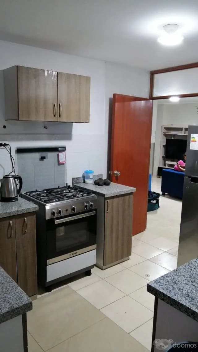 Alquilo Casa en Primer Piso Amueblado - 2