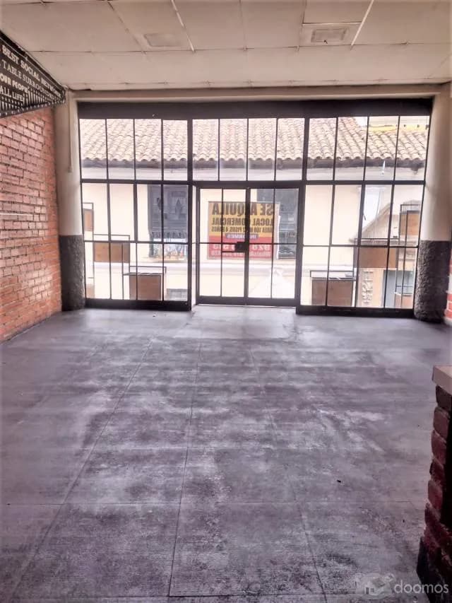 Alquilo Local Comercial a menos de una cuadra de la Plaza de Armas de Cajamarca - 2