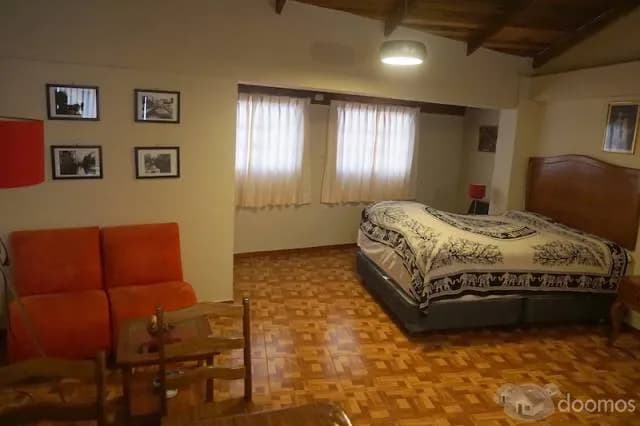 INMUEBLE CON 3 DEPARTAMENTOS Y UNA CASA INDEPENDIENTES NEGOCIO AIRBNB - 2