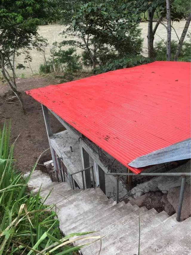 Casa En Construccion + Proyecto - 1