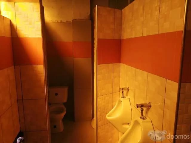 ALQUILO LOCALES EN EN ZONA ALTAMENTE COMERCIAL Y DE TRAFICO VEHICULAR INTENSO - 2