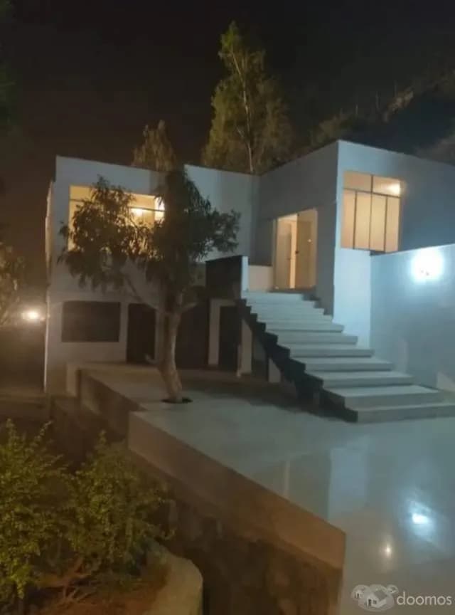 Se alquila casa en la Planicie - La Molina - 1