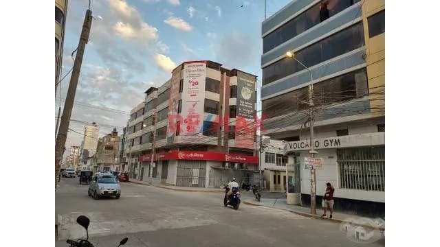 Casa En Venta El Dorado Jlo Chiclayo - 2