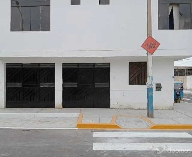 Se Alquila Local En Estreno Con Acabados, Para Oficina, Negocios Varios, En Urb. El Paraiso- Oquendo - 1