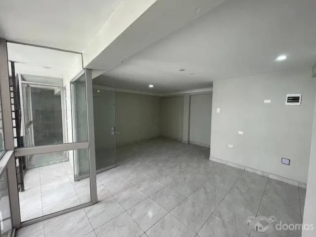 Oficinas y Tiendas Comerciales Zenzu - 2