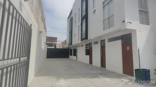 ALQUILER LOCAL COMERCIAL en TRUJILLO - 2