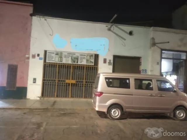 SE ALQUILA AMPLIO LOCAL COMERCIAL EN EL CENTRO DE TRUJILLO - 1