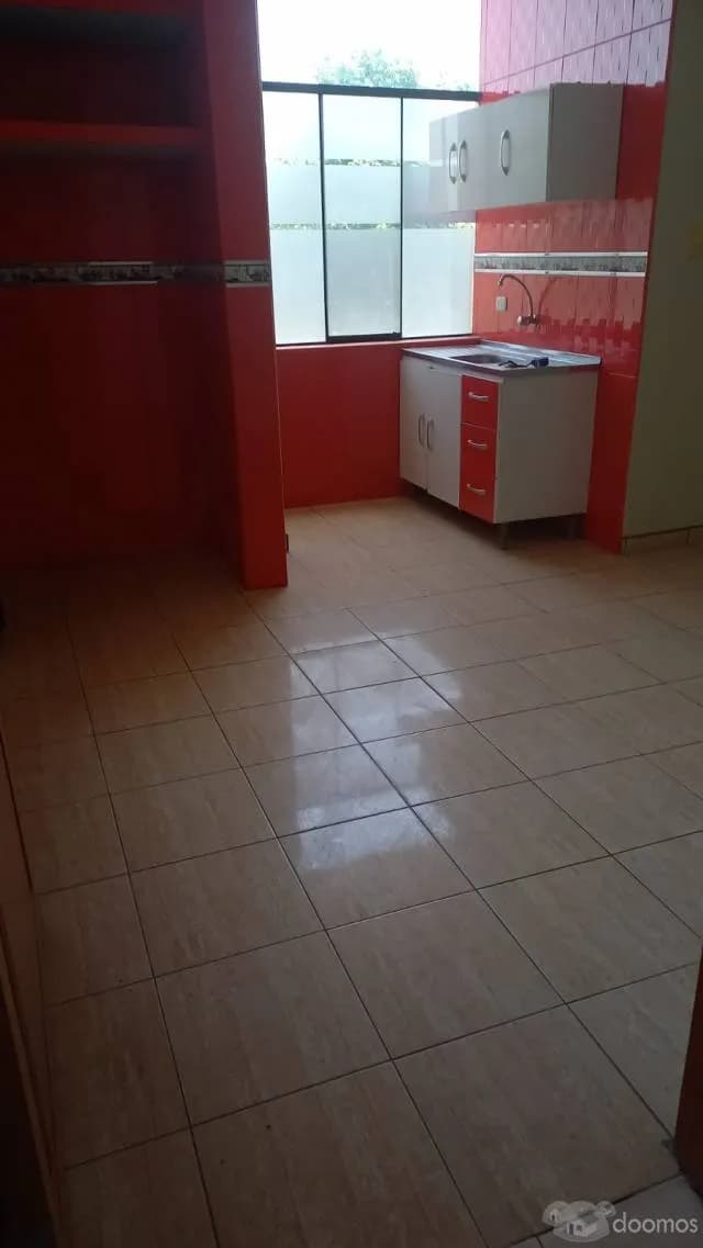 SE ALQUILA 3 HABITACIONES CON BAÑO PROPIO y MINI COCINA - 1