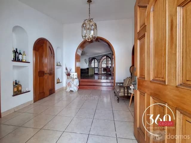 LA CASA QUE SU FAMILIA NECESITA, CERCA DEL OVALO LA FONTANA - 1