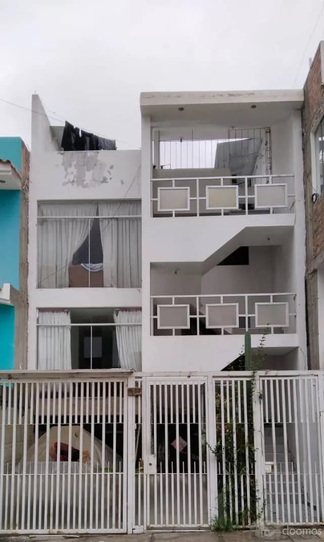 Venta de edificio Familiar - 1
