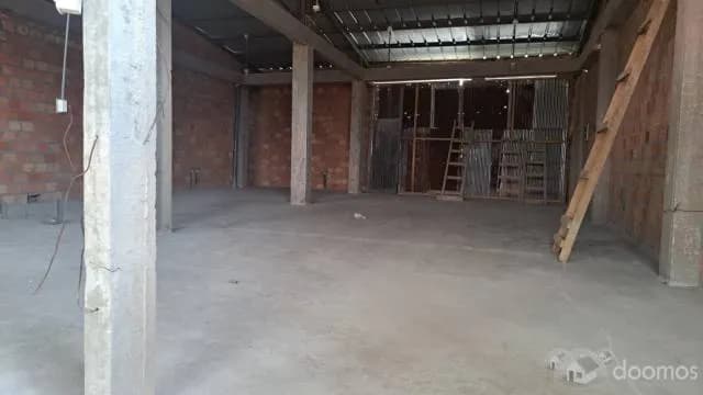 VENTA DE LOCAL -ALMACEN  DE ESTRENO  $ 480,000 - 2