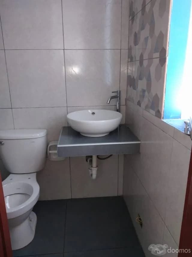 ALQUILO   ESTUDIO CON BAÑO Y COCINA - 1