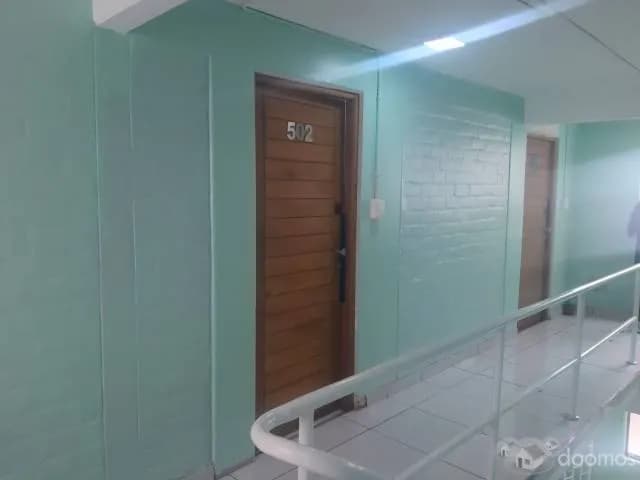 DISFRUTA DE LA VISTA AL MAR DESDE UN MINIDEPARTAMENTO EN BERTOLOTO, SE ALQUILA MAXIMO PARA PAREJA - 1