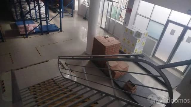 ¡LOCAL EN ALQUILER – 700 m² FUNCIONALES EN HUANCAYO! - 2
