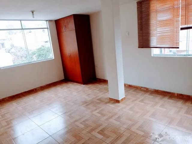 Se alquila Departamento en la mejor zona de Los Olivos - 2