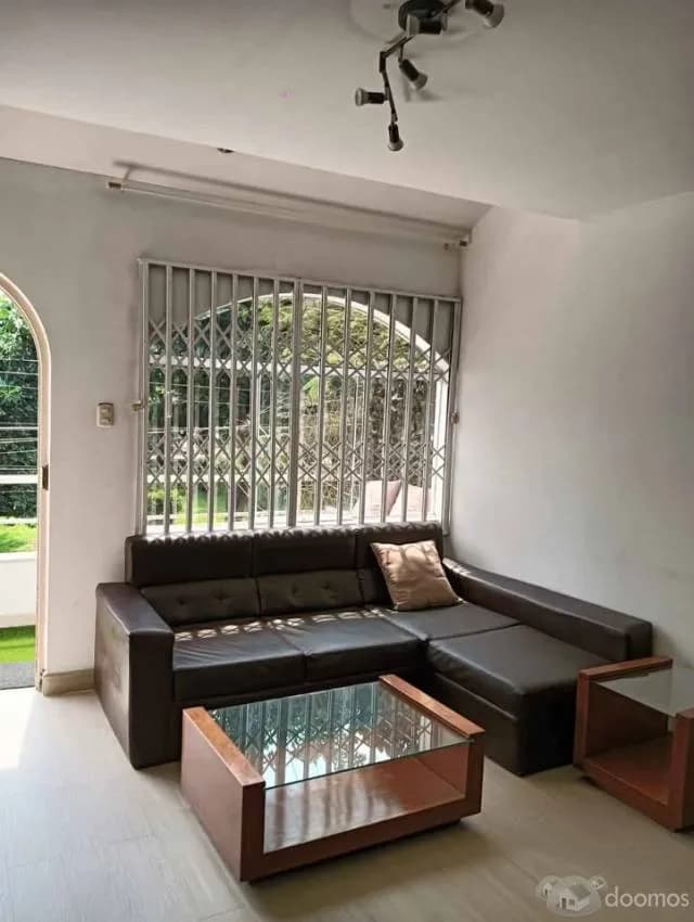 Rento apartamento amoblado en La Molina - 1