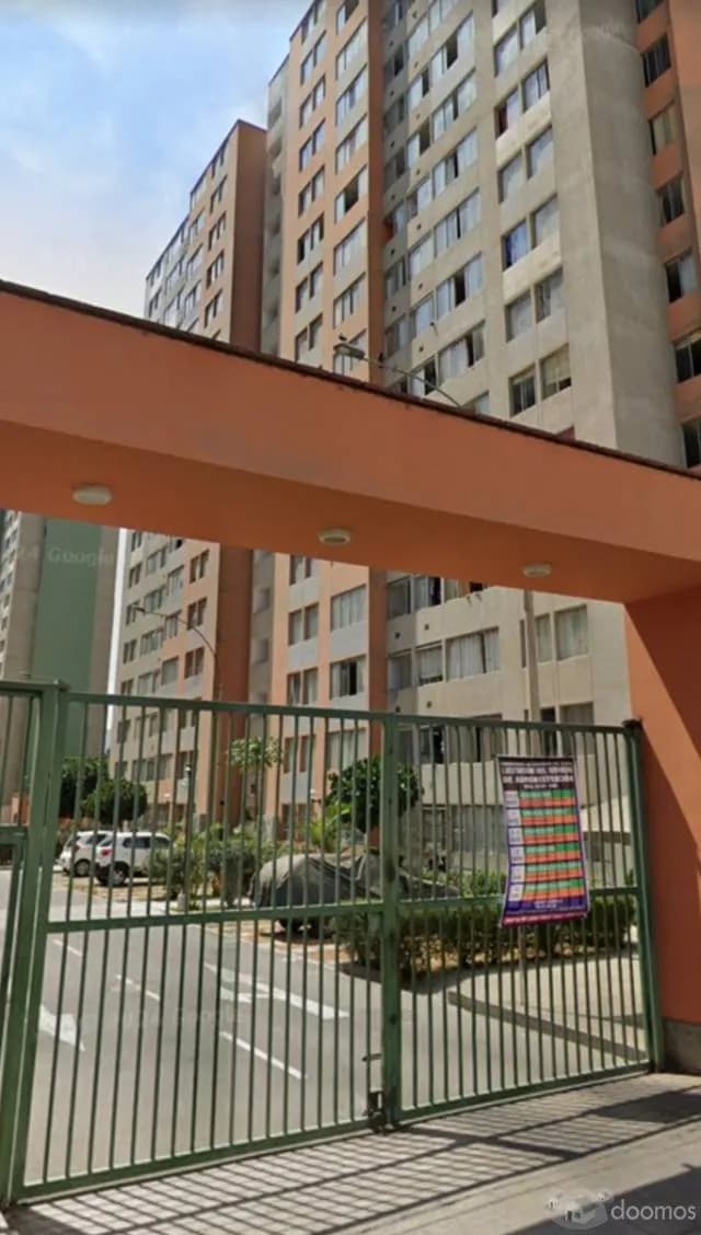 VENDO ESTACIONAMIENTO DENTRO DE CONDOMIO LOS GIRASOLES 4TA ETAPA - 2