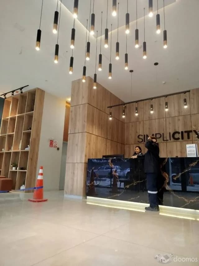 Alquiler de Departamento de Estreno Frente al Jockey Playa - Edificio Simplicity, Av. Manuel Olguin 485, Surco, Perú. - 2