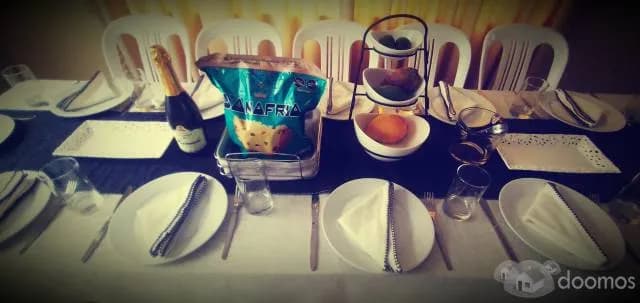 ALQUILER DE SILLAS, MESAS, MESAS DECORADAS, MENAJERIA (PLATOS VASOS UTENSILIOS MANTELES) Y PARRILLA PARA TODO TIPO DE EVENTOS SERVICIOS JEM - CALLAO - 1