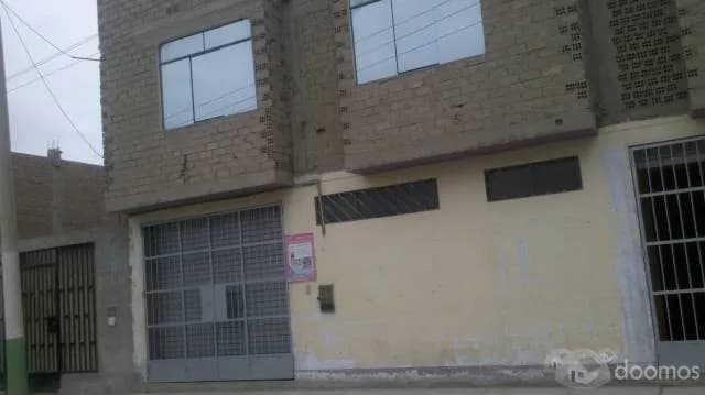 Casa De 2 Pisos 218 M² - 2 Departametos + Locales - 1