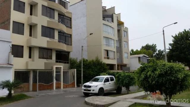 Departamento de 03 dormitorios en condominio de Av. Fátima - 2