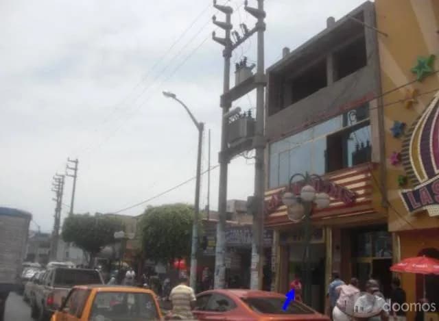 ALQUILO LOCAL COMERCIAL CHIMBOTE EXCELENTE UBICACION - 1