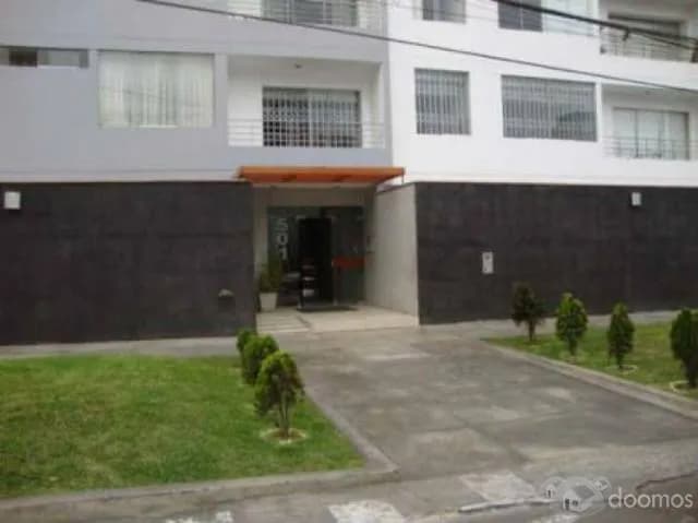 ALQUILO ESTACIONAMIENTO MAGDALENA LIMITE CON SAN ISIDRO - 1