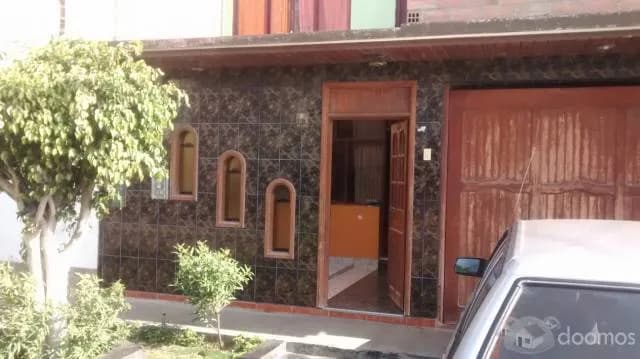 VENTA DE CASA BONITA DE DOS PISOS- - 2