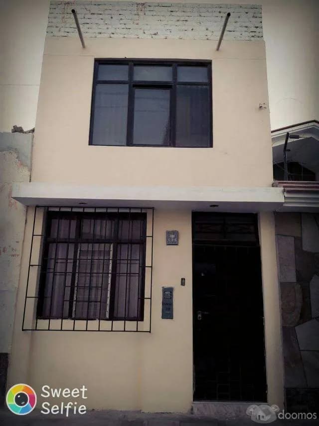 Casa Lambayeque Centro. Excelente ubicación - 1