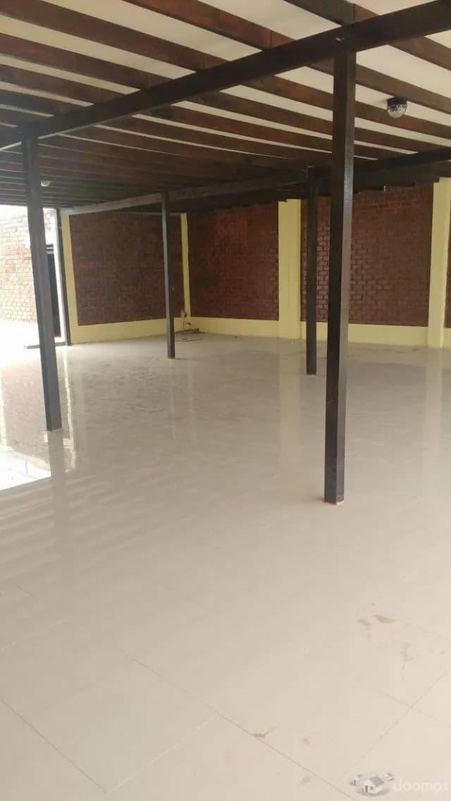 Alquiler de local comercial - 2