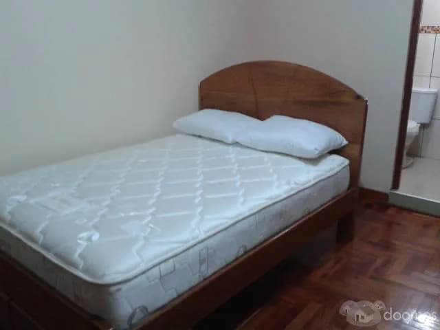 Se Alquilan Habitaciones  con baño privado - 1