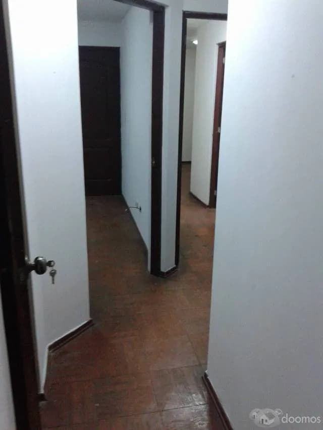ALQUILER DE DEPARTAMENTO EN SAN ISIDRO I ETAPA ¡ EXCELENTE UBICACION! - 2