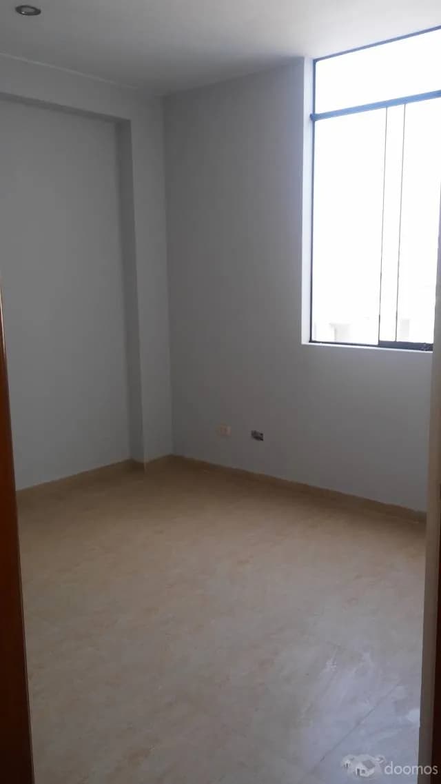 Alquilo Departamento Los Olivos - 3er Piso - 2