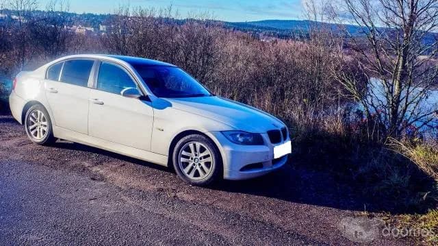 BMW 318 COMBUSTIBLE - 2