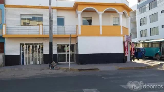 Alquilo oficinas y Consultorios en Camaná - 1