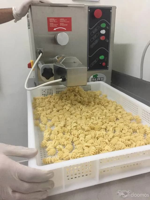 Venta / traspaso de empresa: Producto innovador, Elaboración y retail de platos preparados - 2