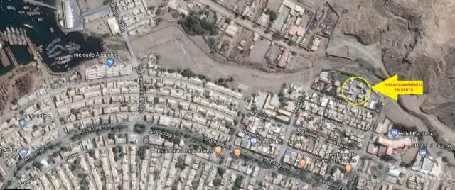 Venta de Estacionamiento en el Conjunto Habitacional Claroye, Distrito de Pariñas - 1