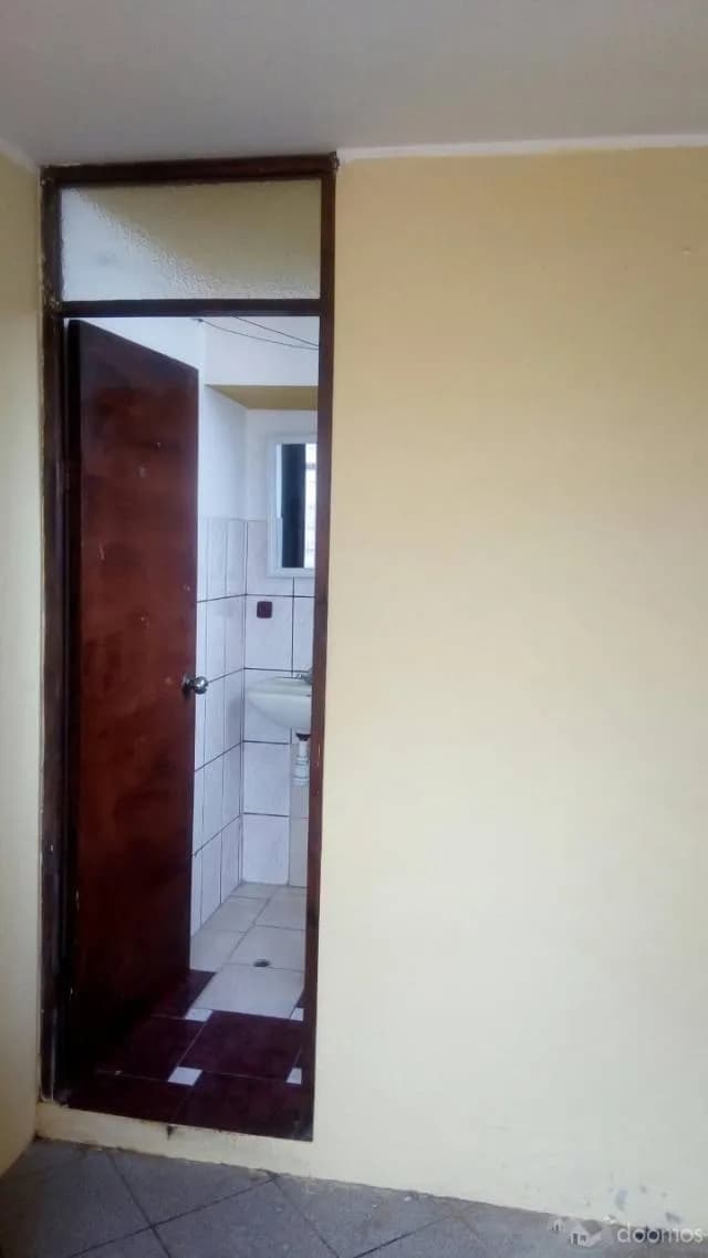 Se alquila bonita habitación - 1